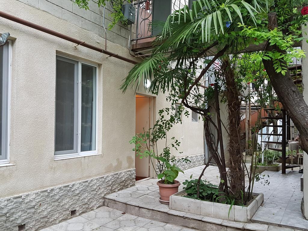 Apartamento House #1 Kutaisi Exterior foto