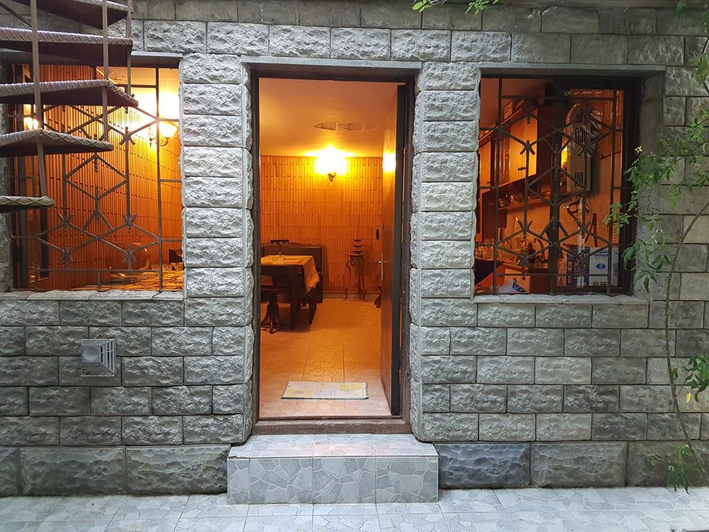 Apartamento House #1 Kutaisi Exterior foto